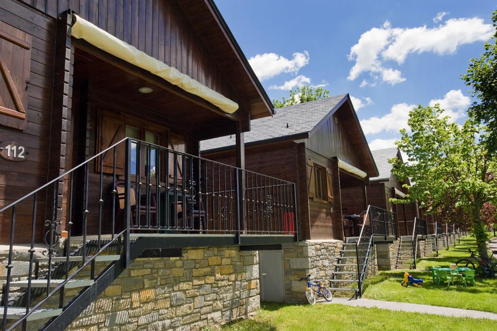 Bungalows La Borda D'Arnaldet Villanova Exterior foto
